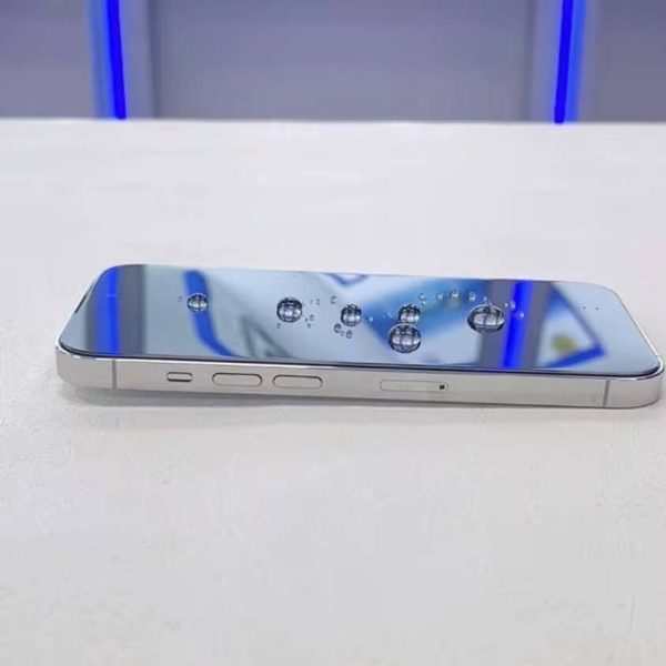 گلس پرایوسی D+ Tools لیتو مناسب برای گوشی موبایل اپل iPhone 17 همراه با کیت نصب - تصویر 12